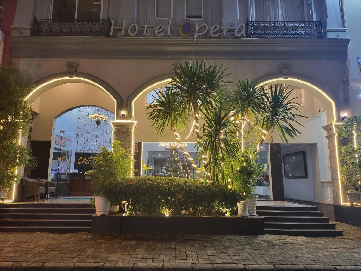 Opera Hotel Ho-Chi-Minh-Stadt Exterior foto